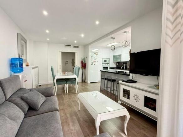 Apartment for sale on Avenida Carlos III (as), El Parador de las Hortichuelas