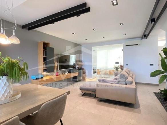 Townhouse for sale on Calle Playas de la Ensenada, 51, Almerimar