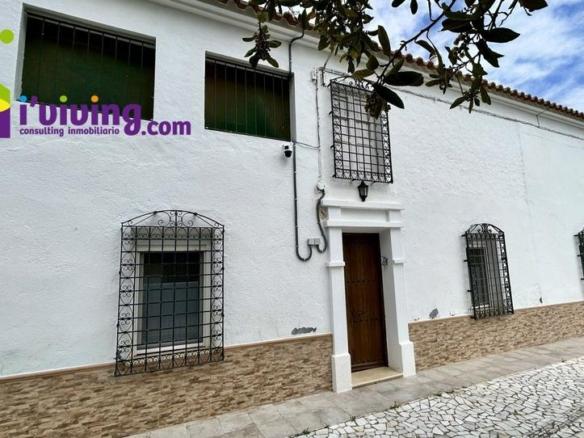 Rustic property for sale in Albox