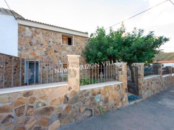 House or villa for sale in Campo, Arboleas