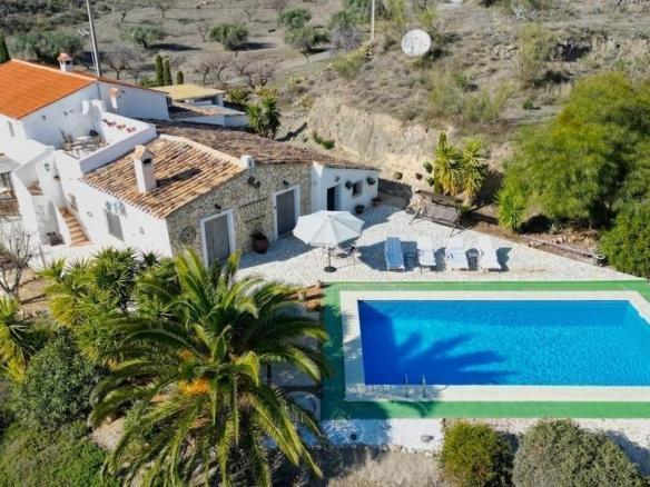 Rustic property for sale in Huércal-Overa