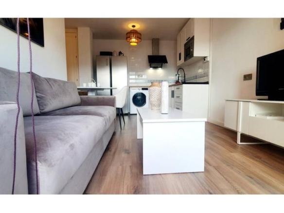 Studio apartment for sale at Calle las Encinas, 46, La Envía