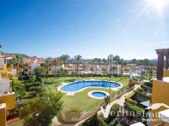 Apartment for sale in Las Salinas