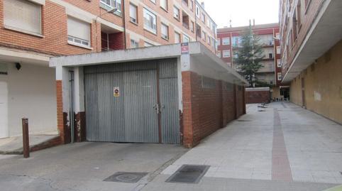 Garage for sale at Calle Peñaranda, 10, Santa Catalina – Ferial