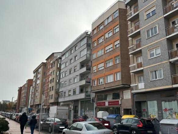 Apartment for sale on Calle Santa Clara, Santa Teresa – San Pedro Cardeña