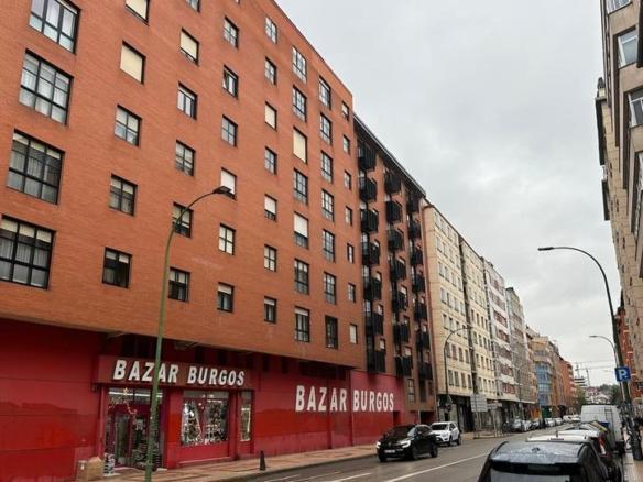 Apartment for sale in Paseo de Los Pisones, San Agustín – Parque Europa