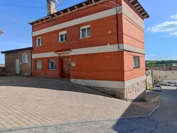 House or villa for sale in Iglesia, Cardeñadijo
