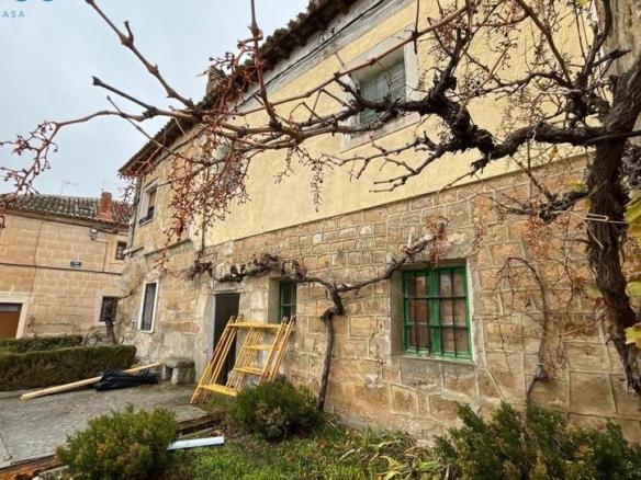 House or villa for sale in Plaza Padre Serna, 3, Villasandino
