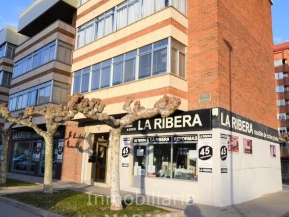 Commercial premises for sale in Duero, Santo Domingo – La Estación