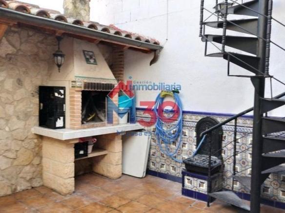 House or villa for sale in Crucero – Aquende