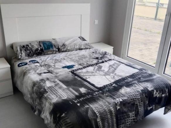 Apartment for sale in Venerables, Los Vadillos – R. Sanitaria – Pozanos