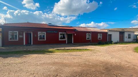 House or villa for sale on Carretera Quintanadueñas, Fuentecillas – S7 – S8