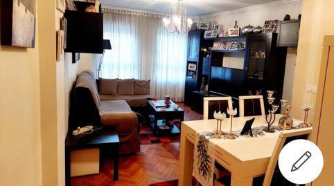 Apartment for sale in Plaza Vega, El Carmen – Barrio Gimeno