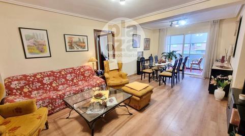Apartment for sale in Del Vena, Reyes Católicos