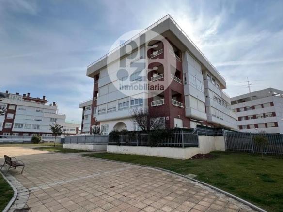 Apartment for sale in Benito Pérez Galdós, Universidad – Las Huelgas