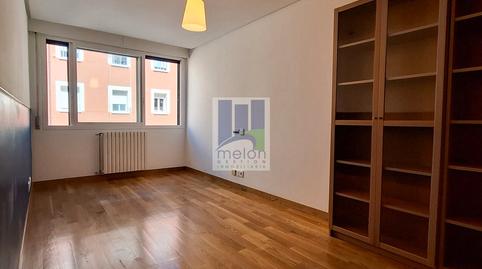 Apartment for sale in Abad Maluenda, Los Vadillos – R. Sanitaria – Pozanos