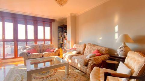 Apartment for sale on Guardia Civil Street, Reyes Católicos