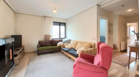 Townhouse for sale on Cebreiro Street, University – Las Huelgas