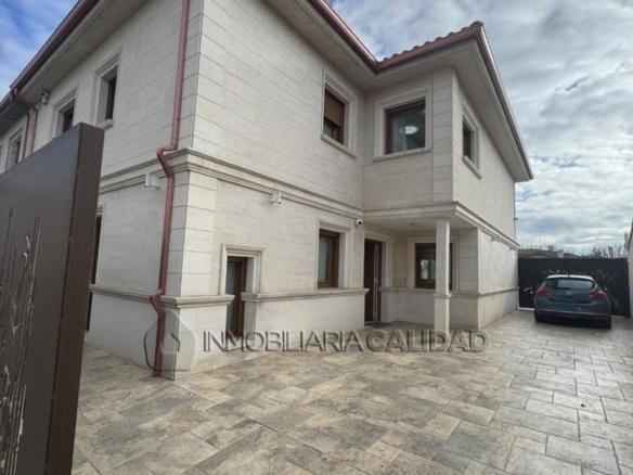 House or villa for sale in Illera