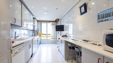 Apartment for sale on Azorín Street, Los Vadillos – R. Sanitaria – Pozanos