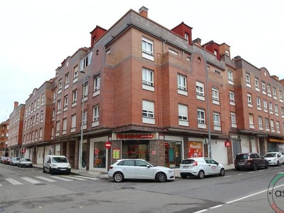Apartment for sale in Gijón – Doctor Avelino González, 9, Perchera