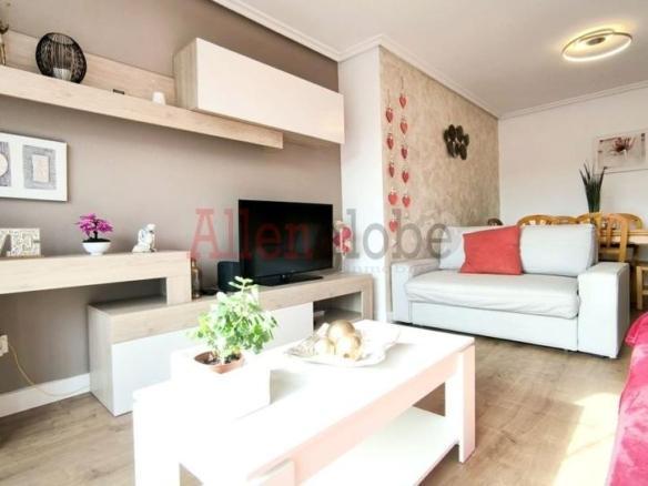 Apartment for sale on Calle Cruz, Luanco – Aramar – Antromero