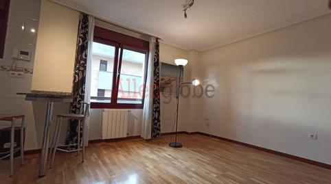 Apartment for sale on Calle Poetas Gamoneda, Ciudad Naranco – Prados de La Fuente