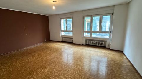 Apartment for sale on Calle Cabrales, Barrio del Centro