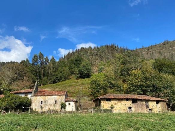 House or villa for sale in Tresmonte, Parres