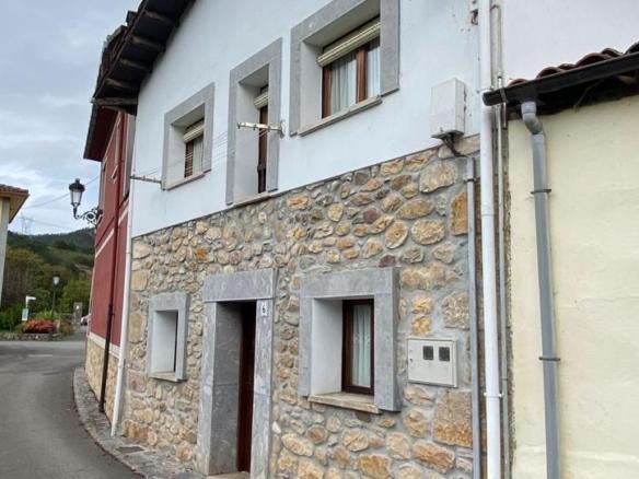 House or villa for sale in Cangas de Onís