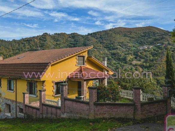 House or villa for sale in El Cantu, Rural Area