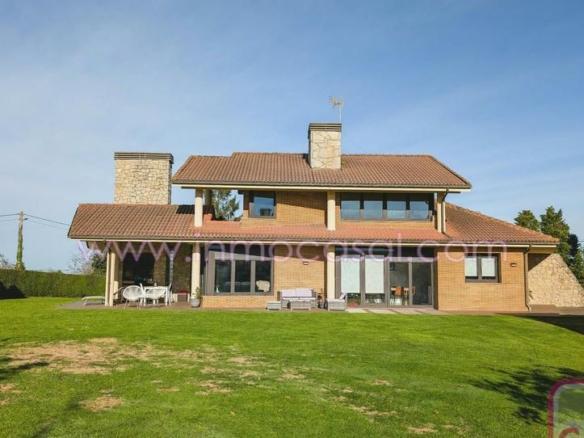 House or villa for sale in Camin del Barreo, Bernueces