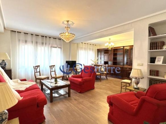 Apartment for sale in Oviedo – Cl Palacio Valdes, 6, Salesas – Foncalada – Campoamor