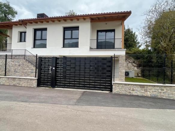 House or villa for sale in Llanes – Meré, 118, Celorio – Poó – Parres