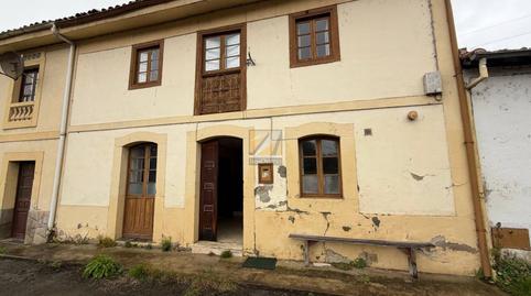 House or villa for sale in Manolo Ponteo, Corredoría – La Carisa – Prado de La Vega