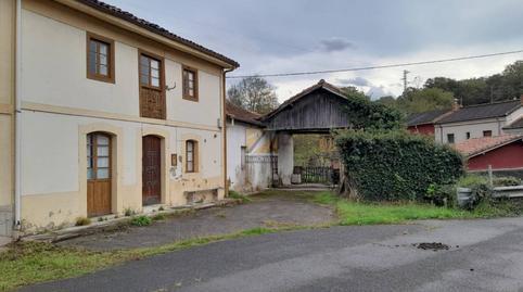 House or villa for sale in Manolo Ponteo, Corredoría – La Carisa – Prado de La Vega