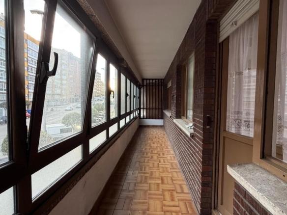 Apartment for sale in Avilés – Pruneda Street, City Center