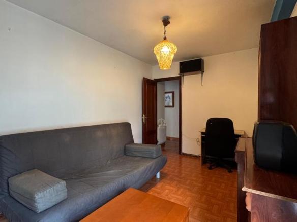 Apartment for sale on Juan Alvargonzalez Street, Llano