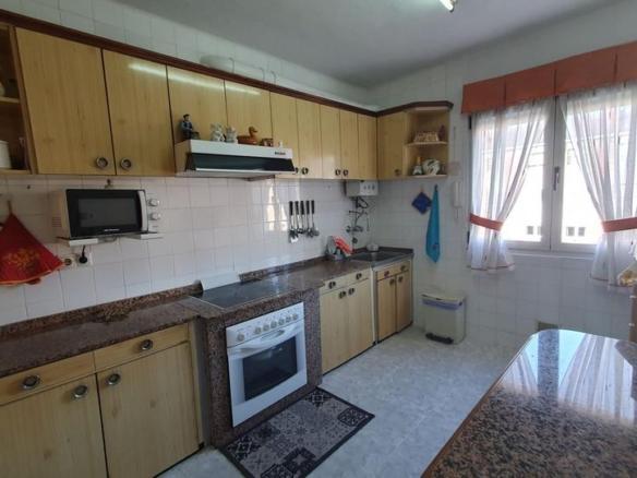 Apartment for sale in Lugones