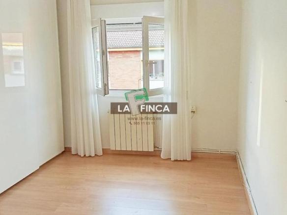 Apartment for sale in Aureliano San Roman, Milan – Pumarín