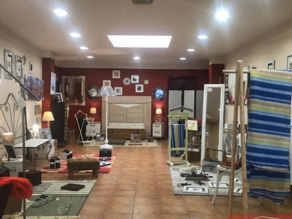 Premises for sale in Salesas – Foncalada – Campoamor