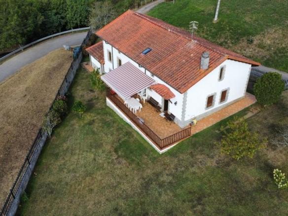 House or villa for sale in Vibaña – Ardisana – Caldueño