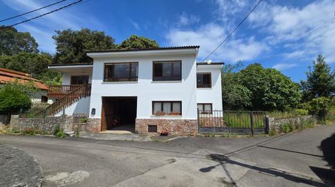 House or villa for sale in Celorio – Poó – Parres