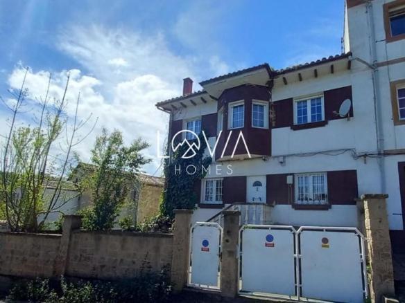 Townhouse for sale in N/a, Parroquias Sur – La Manjoya