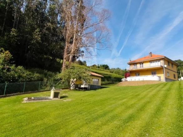 House or villa for sale in Soto del Barco