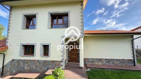 House or villa for sale in Parres, Celorio – Poó – Parres