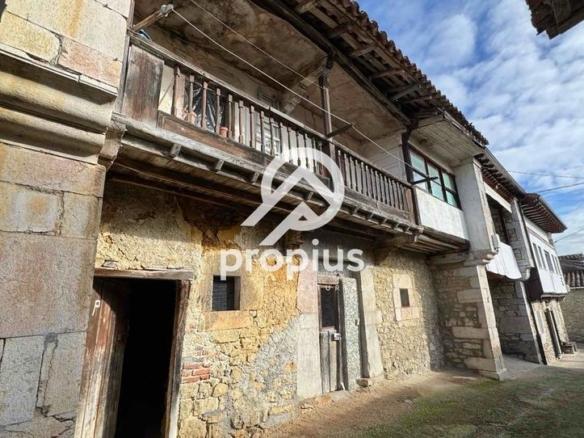 Townhouse for sale in Pielasierra, Ribadedeva