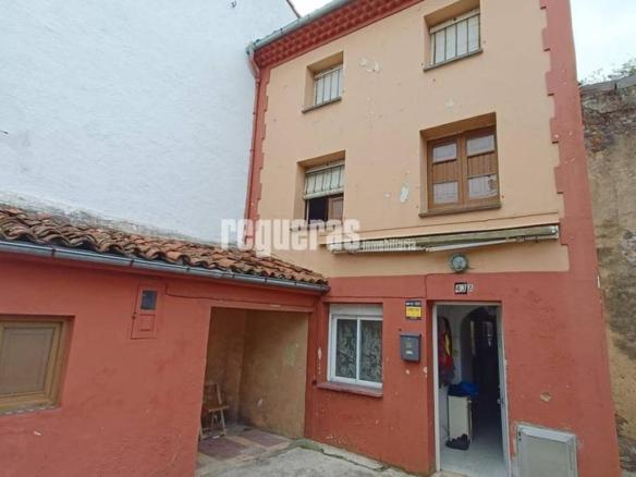 House or villa for sale in Carriona, Villalegre – La Luz