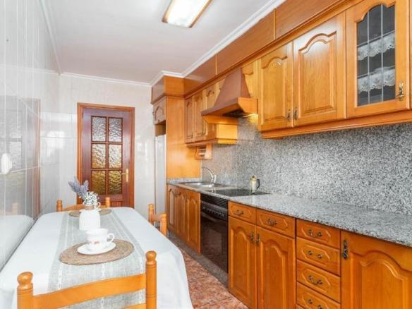 Apartment for sale on Calle de Fray Norberto del Prado, 41, Laviana