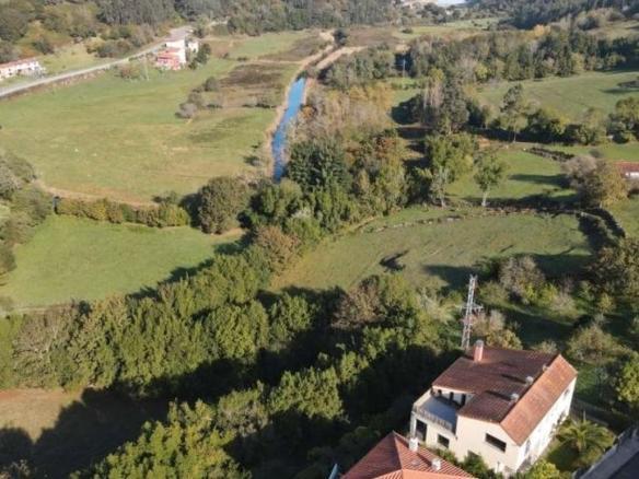 House or villa for sale on Carretera San Juan, 9, Colunga